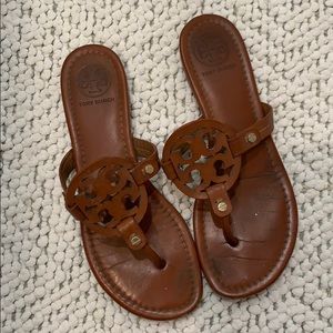 💕 GOING ON VACATION SALE - Tory Burch Miller 8